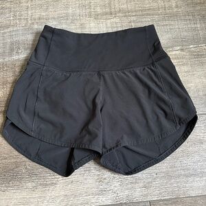 Lululemon Speed up shorts 4"